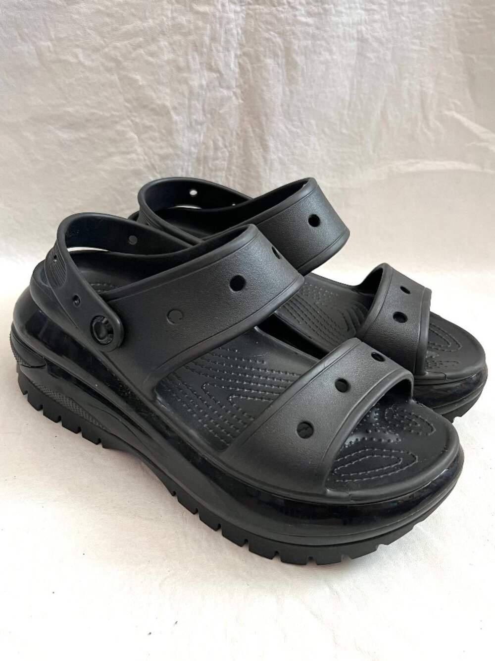 Crocs Mega Crush Sandals womens 10 mens 8 black chunky platform wedge